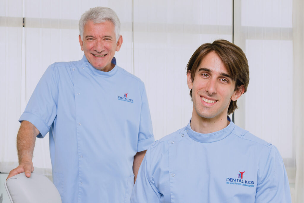 Dental Kids Roma - Dentista per bambini a Roma Prati, Dimitris e Manos Emmanouil
